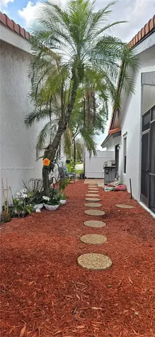 5551 Lakeview Mews Drive Boynton Beach FL 33437
