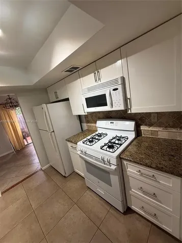 10661 SW 113th Place Miami FL 33176