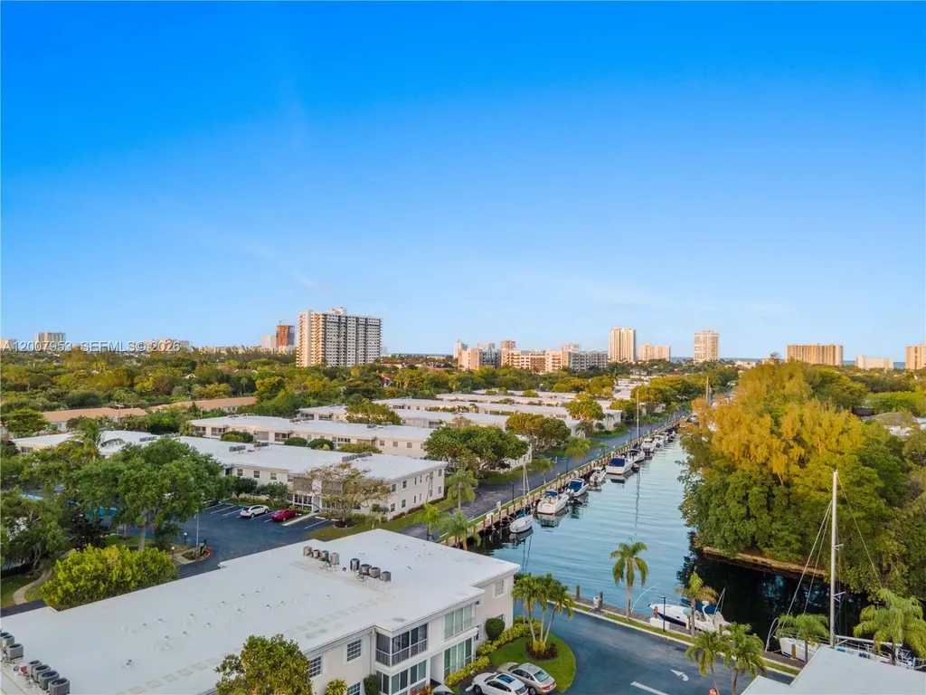 6315 Bay Club Drive Fort Lauderdale FL 33308