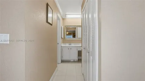 6315 Bay Club Drive Fort Lauderdale FL 33308