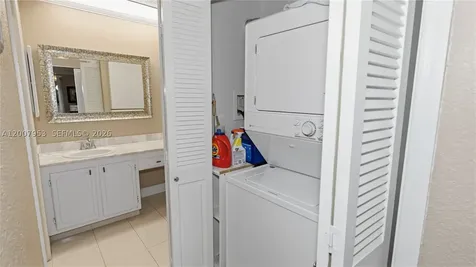 6315 Bay Club Drive Fort Lauderdale FL 33308