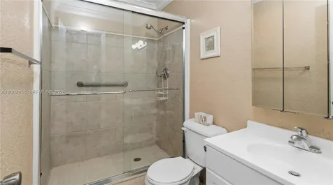6315 Bay Club Drive Fort Lauderdale FL 33308