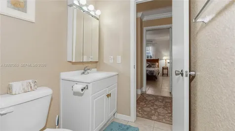 6315 Bay Club Drive Fort Lauderdale FL 33308