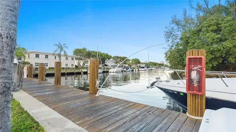 6315 Bay Club Drive Fort Lauderdale FL 33308