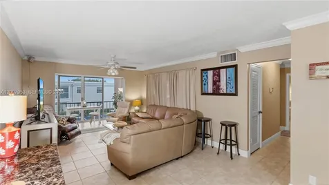 6315 Bay Club Drive Fort Lauderdale FL 33308