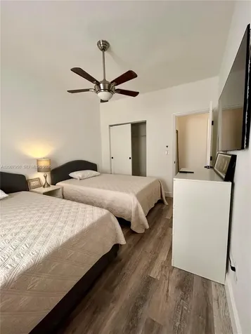 215 30th Street Miami Beach FL 33140
