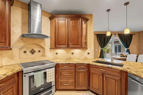 16403 Diamond Head Drive Weston FL 33331