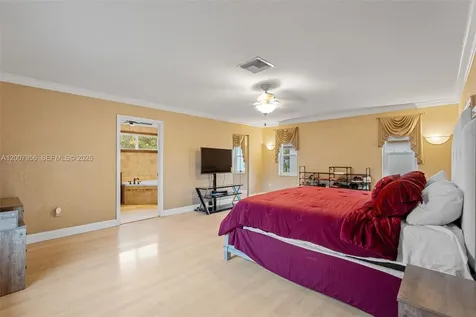 16403 Diamond Head Drive Weston FL 33331