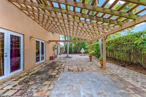 16403 Diamond Head Drive Weston FL 33331