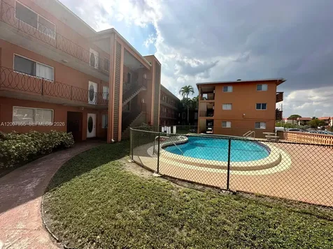 2330 NW 11th Street Miami FL 33125