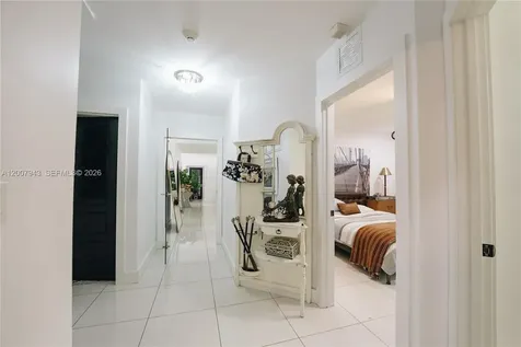16241 W Troon Circle Miami Lakes FL 33014
