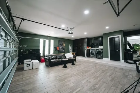 16241 W Troon Circle Miami Lakes FL 33014