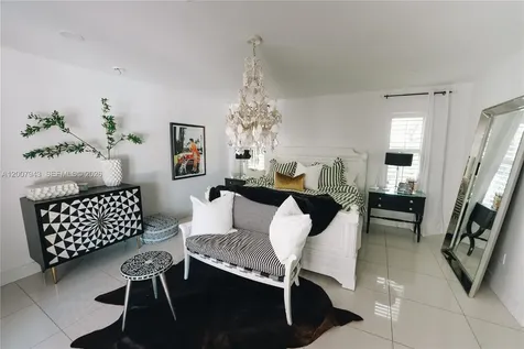 16241 W Troon Circle Miami Lakes FL 33014