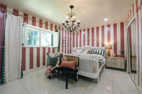 16241 W Troon Circle Miami Lakes FL 33014
