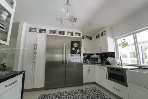 16241 W Troon Circle Miami Lakes FL 33014
