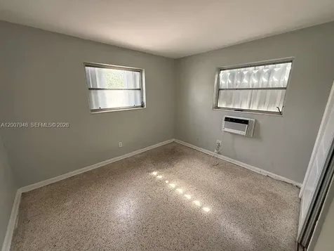 1960 NW Flagler Terrace Miami FL 33125