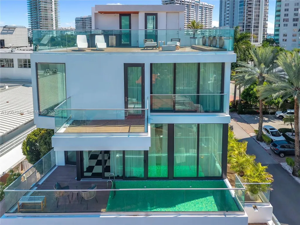 11 Century Lane Miami Beach FL 33139