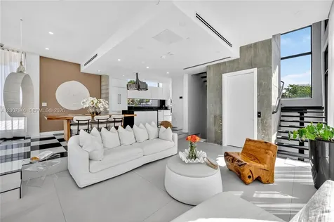 11 Century Lane Miami Beach FL 33139