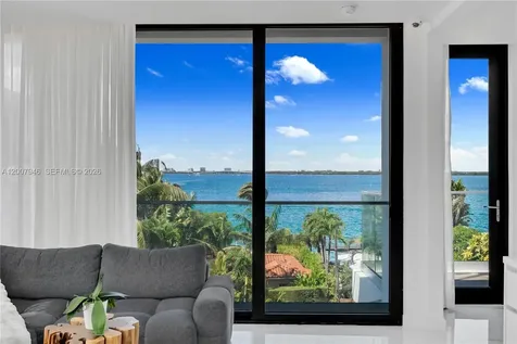 11 Century Lane Miami Beach FL 33139