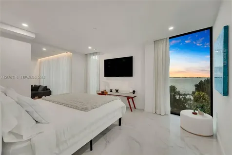 11 Century Lane Miami Beach FL 33139