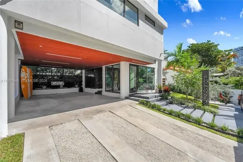11 Century Lane Miami Beach FL 33139