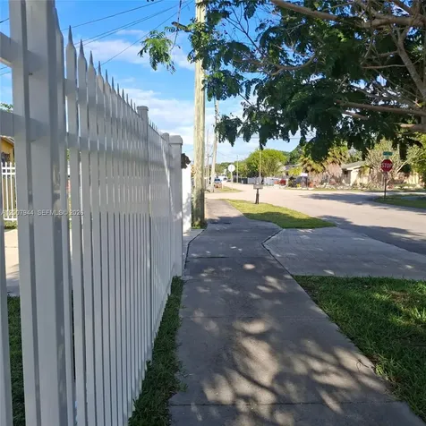 12215 SW 217th Street Miami FL 33170