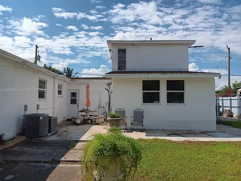 12215 SW 217th Street Miami FL 33170