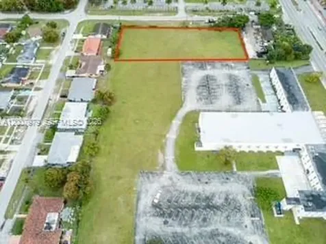 1855 NW 119th Street Miami FL 33167