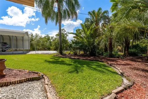 256 Cumquat Road NW Lake Placid FL 33852