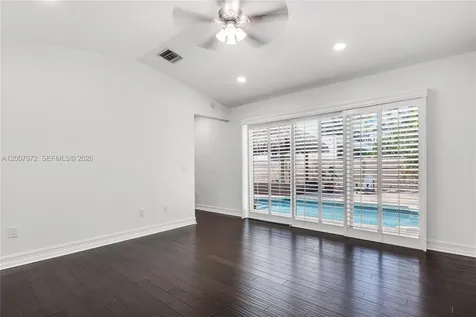 720 NE 17th Terrace Fort Lauderdale FL 33304