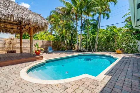 720 NE 17th Terrace Fort Lauderdale FL 33304