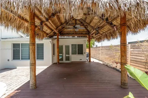 720 NE 17th Terrace Fort Lauderdale FL 33304