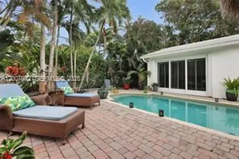 720 NE 17th Terrace Fort Lauderdale FL 33304