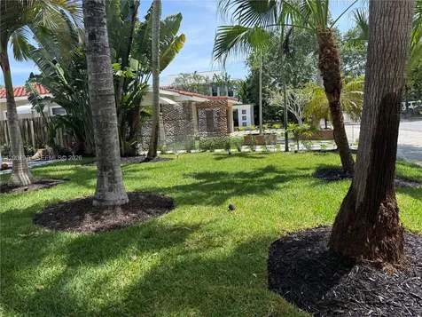 720 NE 17th Terrace Fort Lauderdale FL 33304