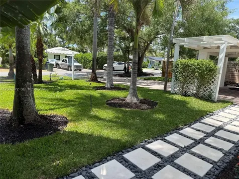 720 NE 17th Terrace Fort Lauderdale FL 33304