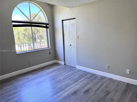 10420 SW 158th Court Miami FL 33196