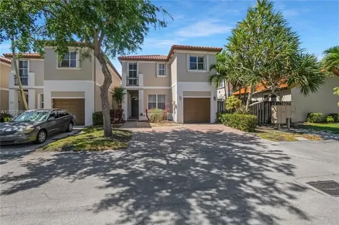 8334 NW 144th Terrace Miami Lakes FL 33016
