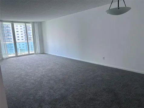 19380 Collins Avenue Sunny Isles Beach FL 33160