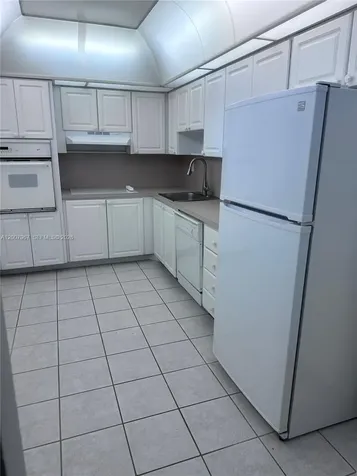 19380 Collins Avenue Sunny Isles Beach FL 33160