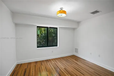 476 NE 119th Street Biscayne Park FL 33161