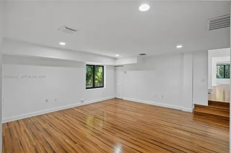476 NE 119th Street Biscayne Park FL 33161