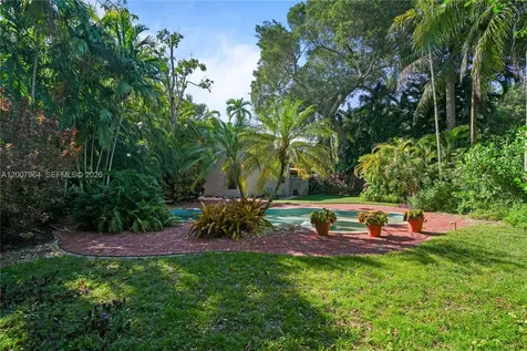476 NE 119th Street Biscayne Park FL 33161