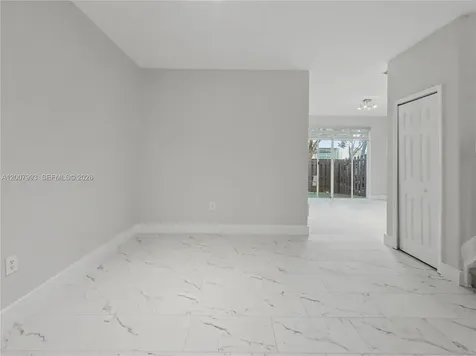 7876 NW 109th Path Doral FL 33178