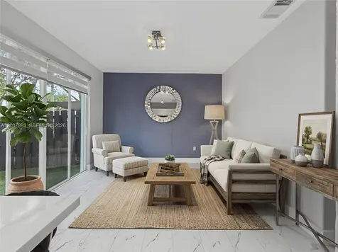 7876 NW 109th Path Doral FL 33178