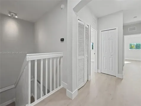 7876 NW 109th Path Doral FL 33178