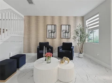 7876 NW 109th Path Doral FL 33178