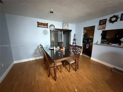 1160 NW 77th Way Pembroke Pines FL 33024