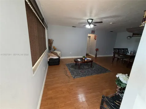 1160 NW 77th Way Pembroke Pines FL 33024