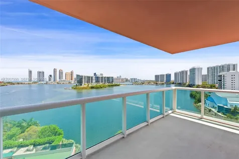 3370 Hidden Bay Drive Aventura FL 33180