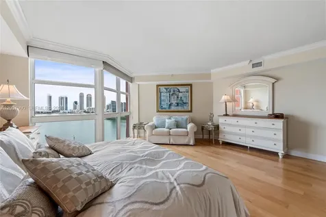 3370 Hidden Bay Drive Aventura FL 33180